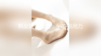 脸红Dearie - 黑色大洞连衣裙